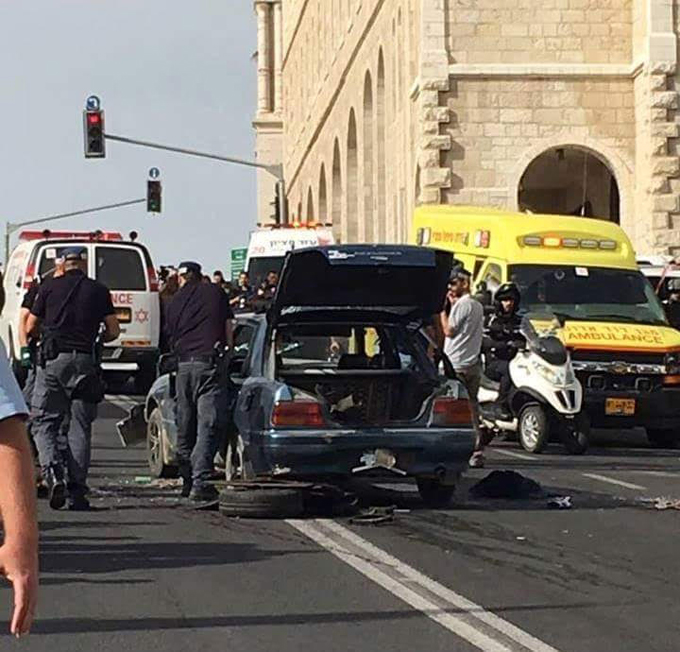 إصابة إسرائيلي في عملية قرب باب العامود وإطلاق نار على المنفذين